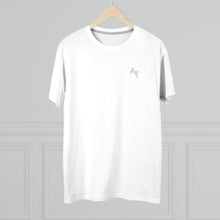 Kép betöltése a galériamegjelenítőbe: AKPH small logo PHOREVER™ back modern-fit Tee (14 colors | S-5XL)