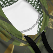 Kép betöltése a galériamegjelenítőbe: ESSAIDE camo "Hisz Sztori" hoodie (2XS-6XL)
