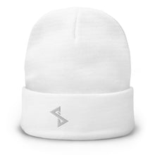 Kép betöltése a galériamegjelenítőbe: Essaide logo embroidered beanie (6 colors)
