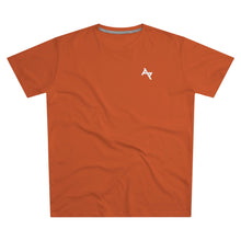 Kép betöltése a galériamegjelenítőbe: AKPH small logo PHOREVER™ back modern-fit Tee (14 colors | S-5XL)
